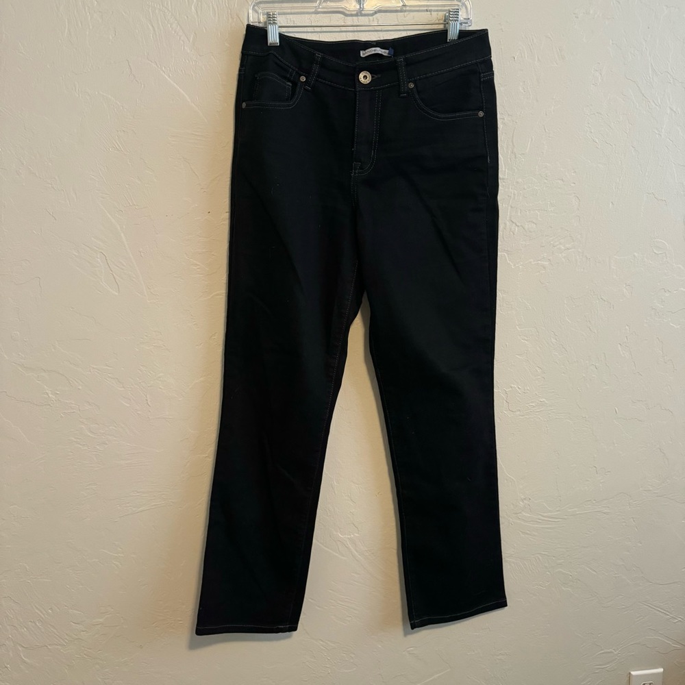 Women's BandoLino Mandie Black jeans Straight Size 8